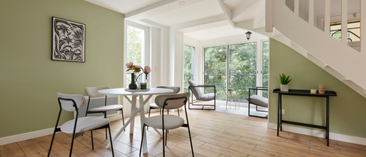 Home staging ou opération de marketing immobilier avec la mise en valeur de cette pièce de vie